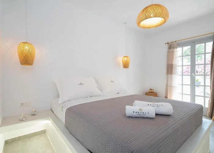 Couette-café Kasteli Luxury Períssa