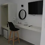 Kasteli Luxury 4* Perissa (Santorini)