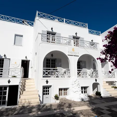 Kasteli Luxury Perissa (Santorini)