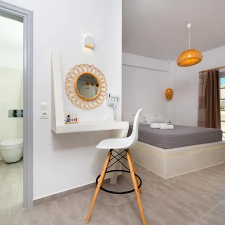 Bed & Breakfast Kasteli Luxury 4*