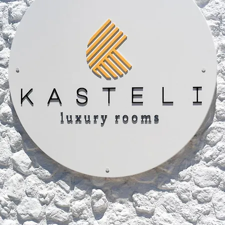 Bed & Breakfast Kasteli Luxury 4*
