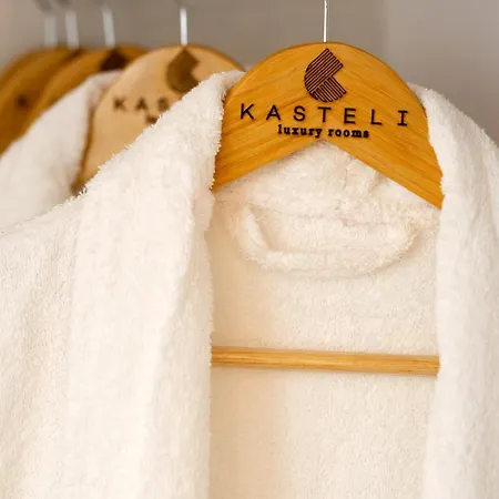Nocleg ze śniadaniem Kasteli Luxury Perissa (Santorini)