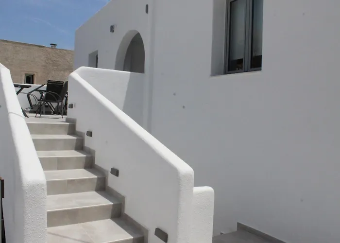 فندق مبيت وإفطار Kasteli Luxury بيريسا