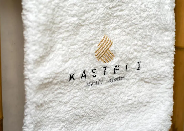 Kasteli Luxury 4* Perissa (Santorini)